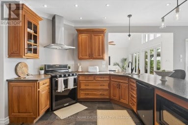2112 TRUMAN DRIVE Selwyn Ontario photo 11