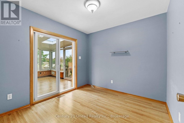1175 EDMISON DRIVE, Peterborough (Northcrest Ward 5), Ontario, K9H6V2