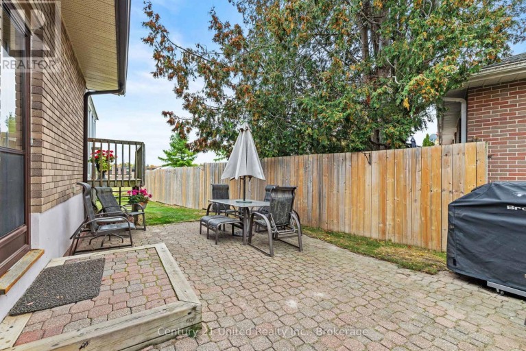 1175 EDMISON DRIVE, Peterborough (Northcrest Ward 5), Ontario, K9H6V2