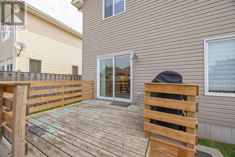 18 TARA COURT, Aylmer, Ontario, N5H0A1