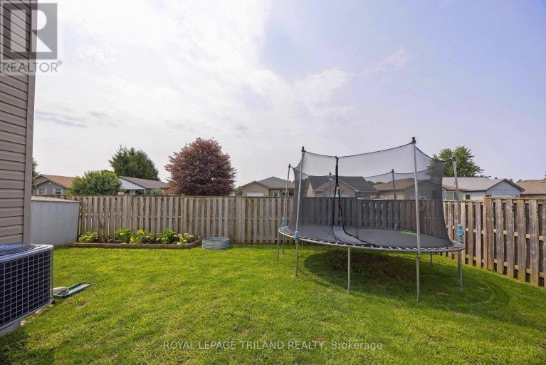 18 TARA COURT, Aylmer, Ontario, N5H0A1