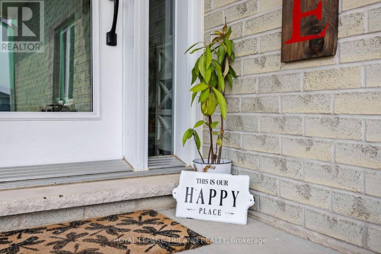 18 TARA COURT, Aylmer, Ontario, N5H0A1