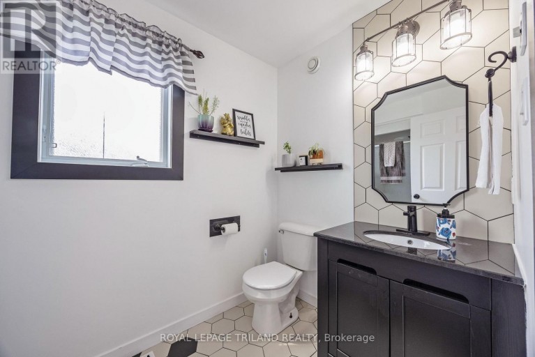 18 TARA COURT, Aylmer, Ontario, N5H0A1