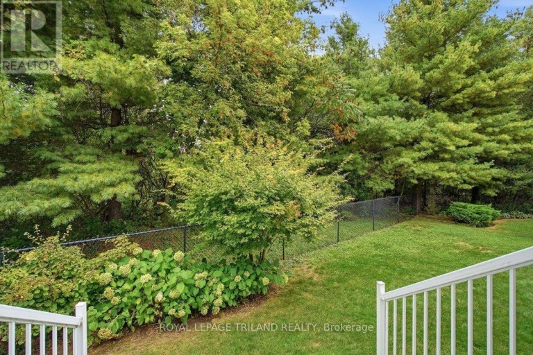43 HICKORY LANE, St. Thomas, Ontario, N5R6K9