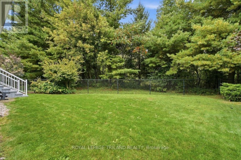 43 HICKORY LANE, St. Thomas, Ontario, N5R6K9
