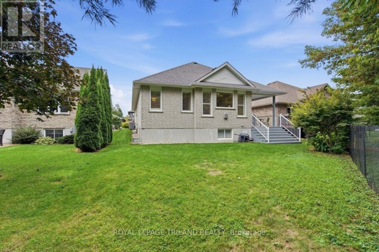 43 HICKORY LANE, St. Thomas, Ontario, N5R6K9