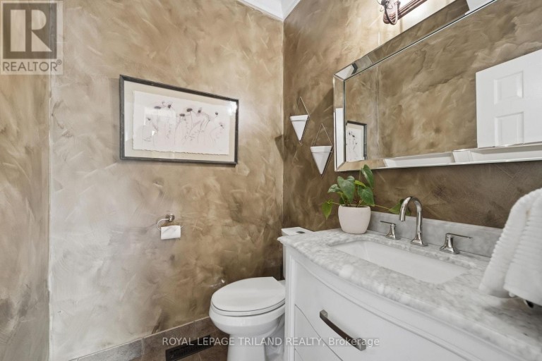 3998 MALPASS ROAD, London South (South V), Ontario, N6P1E8