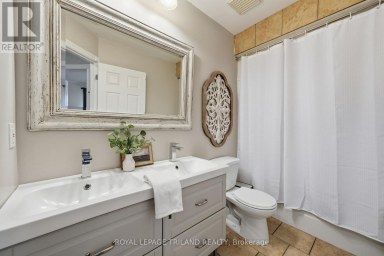 3998 MALPASS ROAD London South (South V) Ontario photo 30