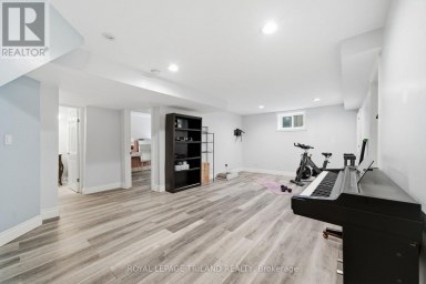 3998 MALPASS ROAD London South (South V) Ontario photo 33