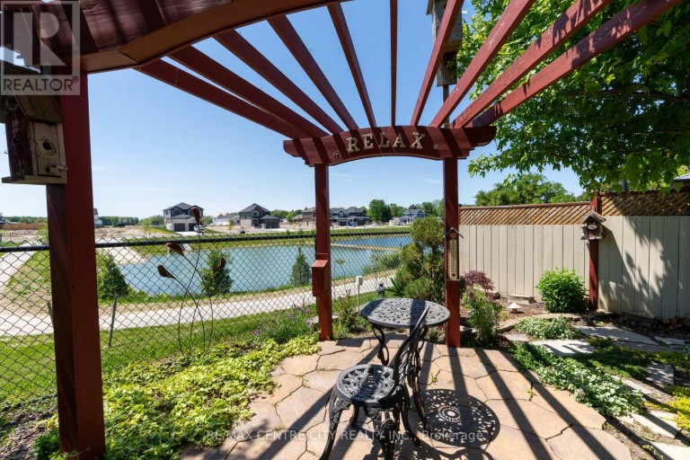 19 HAMILTON STREET, North Middlesex (Ailsa Craig), Ontario, N0M1A0