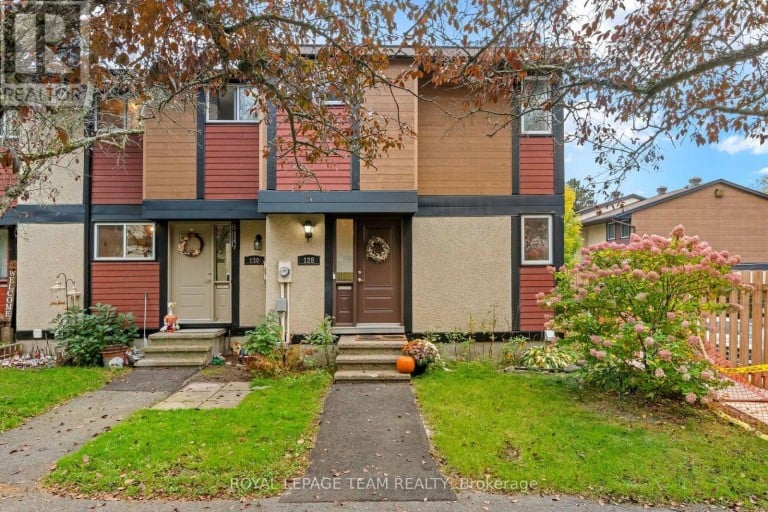 128 MCCLINTOCK WAY, Ottawa, Ontario, K2L2A4