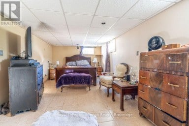 210 POWLEY STREET Thunder Bay (Court / Cumberland) Ontario photo 17