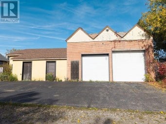 210 POWLEY STREET Thunder Bay (Court / Cumberland) Ontario photo 34