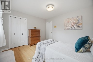 90 PECKHAM AVENUE Toronto (Newtonbrook West) Ontario photo 30