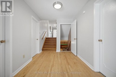 90 PECKHAM AVENUE Toronto (Newtonbrook West) Ontario photo 33