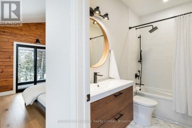 131 CHAMONIX CRESCENT Blue Mountains Ontario photo 10