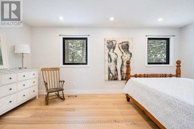 131 CHAMONIX CRESCENT Blue Mountains Ontario photo 25