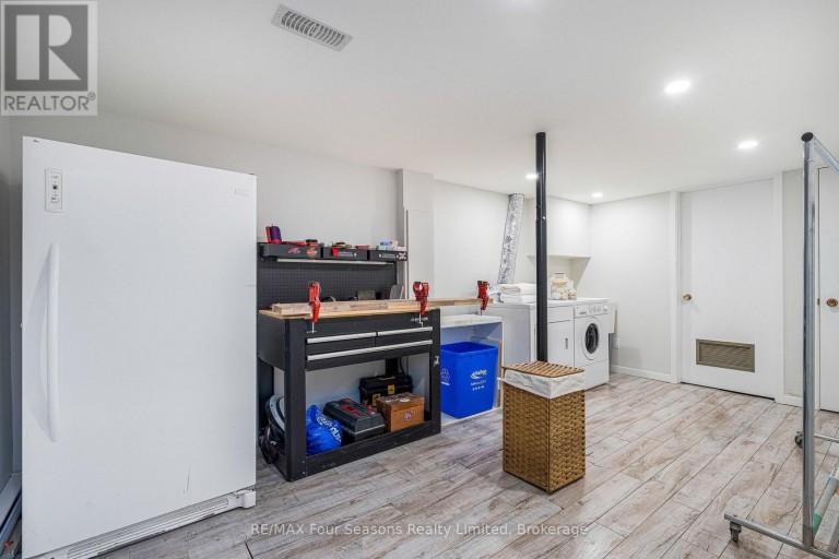 131 CHAMONIX CRESCENT, Blue Mountains, Ontario, L9Y0S7