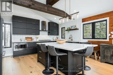 131 CHAMONIX CRESCENT Blue Mountains Ontario photo 8