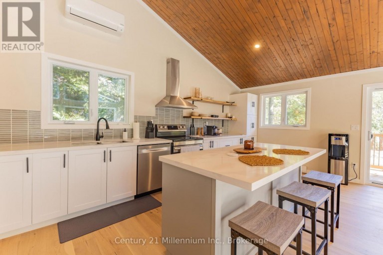 40 ROLLING HILLS DRIVE, South Bruce Peninsula, Ontario, N0H2T0