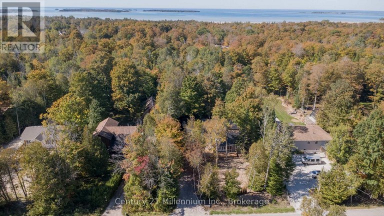 40 ROLLING HILLS DRIVE, South Bruce Peninsula, Ontario, N0H2T0
