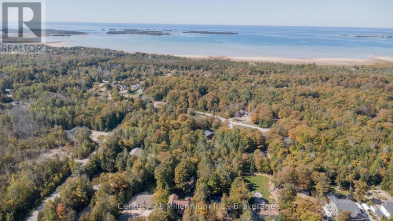 40 ROLLING HILLS DRIVE, South Bruce Peninsula, Ontario, N0H2T0