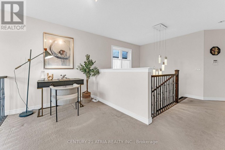 468 KWAPIS BOULEVARD, Newmarket (Woodland Hill), Ontario, L3X3K5