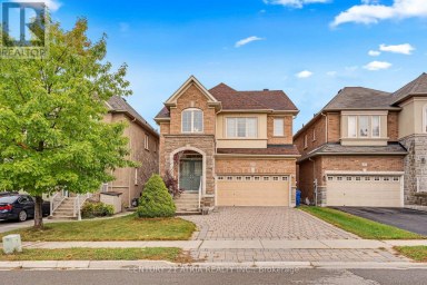 468 KWAPIS BOULEVARD Newmarket (Woodland Hill) Ontario photo 2