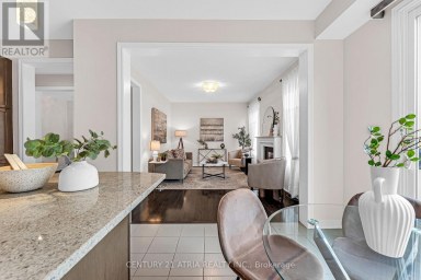 468 KWAPIS BOULEVARD Newmarket (Woodland Hill) Ontario photo 8