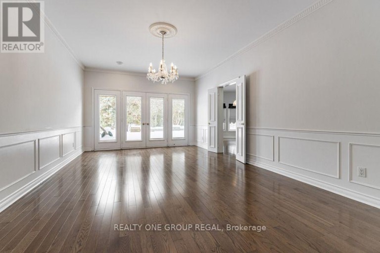 17 DUNLOE ROAD, Richmond Hill (Bayview Hill), Ontario, L4B2H6