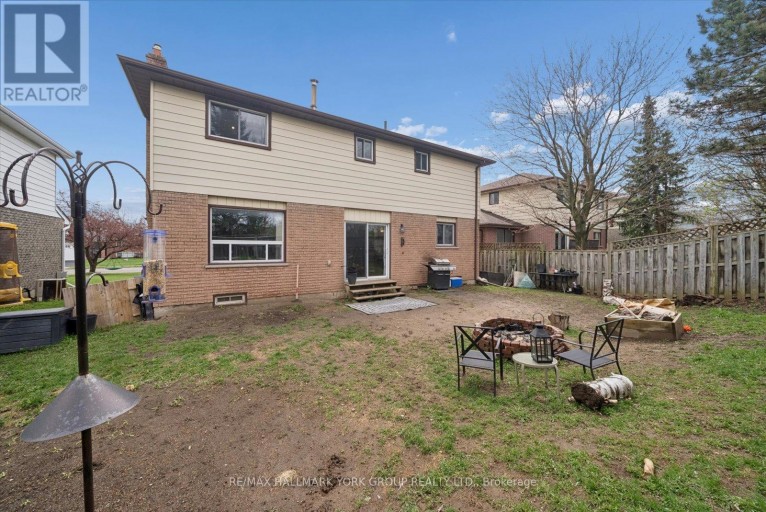 41 LAURENTIAN LANE, Orillia, Ontario, L3V7N8