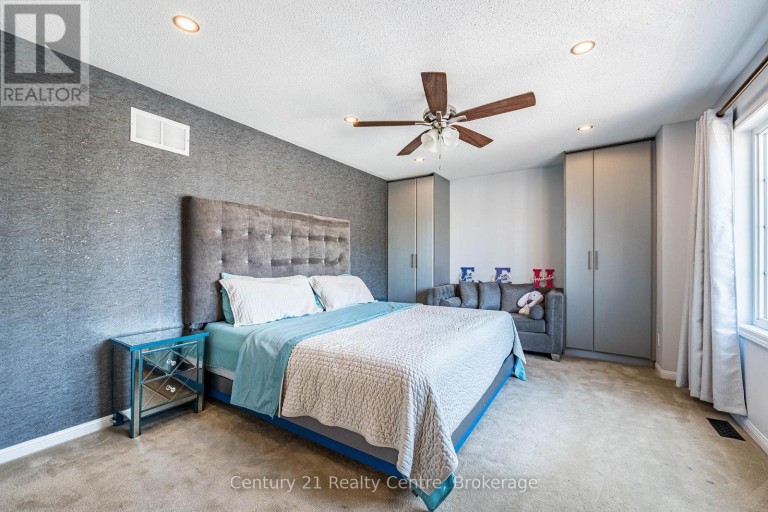 26 CATCHFLY CRESCENT, Brampton (Vales of Castlemore), Ontario, L6P2H8