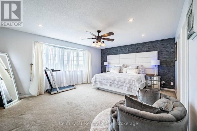 26 CATCHFLY CRESCENT, Brampton (Vales of Castlemore), Ontario, L6P2H8