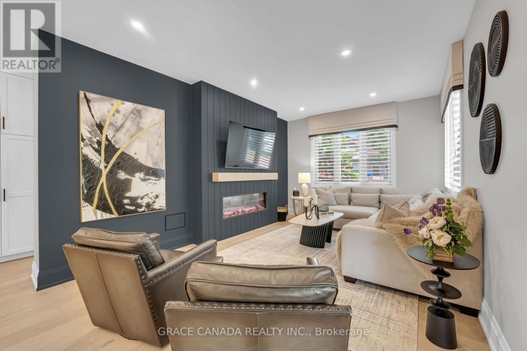 527 ONEIDA DRIVE, Burlington (LaSalle), Ontario, L7T3T9