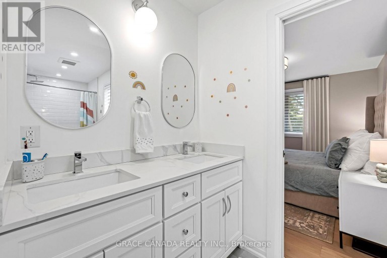 527 ONEIDA DRIVE, Burlington (LaSalle), Ontario, L7T3T9