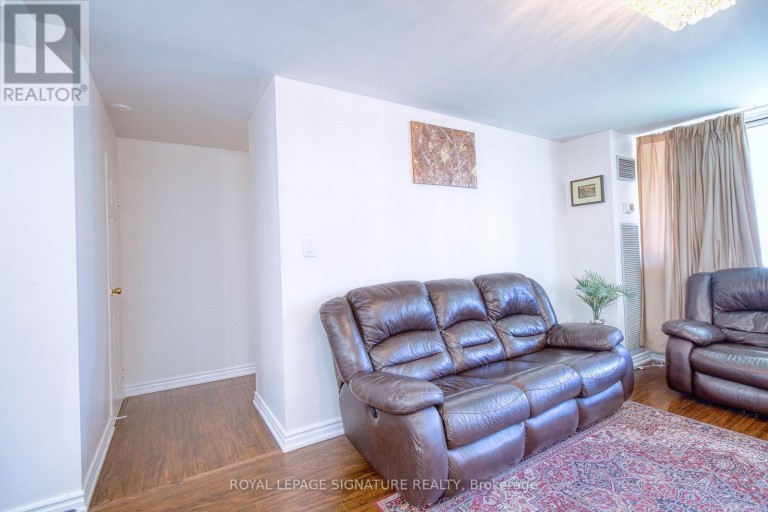 503 - 3590 KANEFF CRESCENT, Mississauga (Mississauga Valleys), Ontario, L5A3X3