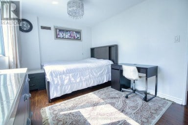 503 - 3590 KANEFF CRESCENT Mississauga (Mississauga Valleys) Ontario photo 17