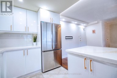 503 - 3590 KANEFF CRESCENT Mississauga (Mississauga Valleys) Ontario photo 8
