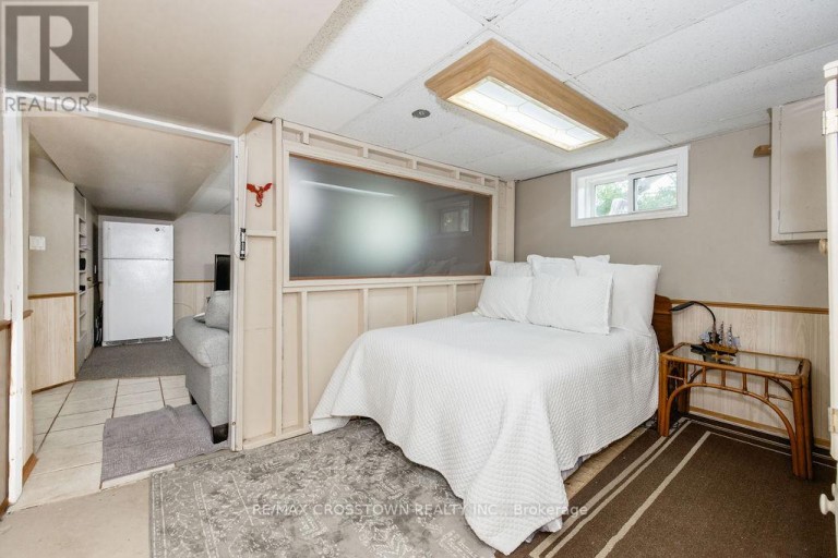 865 KROSNO BOULEVARD, Pickering (Bay Ridges), Ontario, L1W1H2