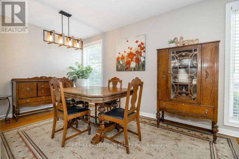 865 KROSNO BOULEVARD, Pickering (Bay Ridges), Ontario, L1W1H2
