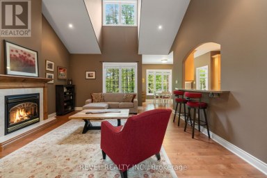 23 LADDIE LANE Springwater (Anten Mills) Ontario photo 12