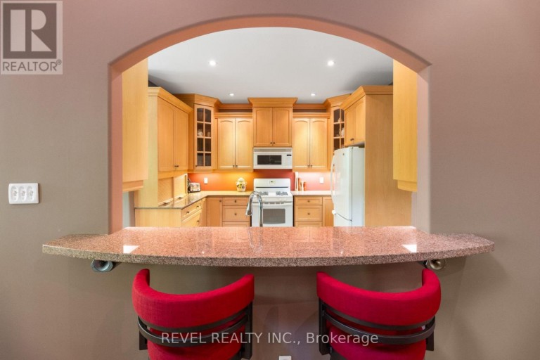 23 LADDIE LANE, Springwater (Anten Mills), Ontario, L9X0C3