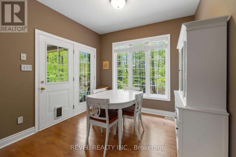 23 LADDIE LANE, Springwater (Anten Mills), Ontario, L9X0C3