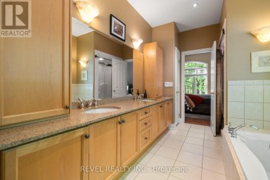 23 LADDIE LANE Springwater (Anten Mills) Ontario photo 22