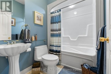 23 LADDIE LANE Springwater (Anten Mills) Ontario photo 25