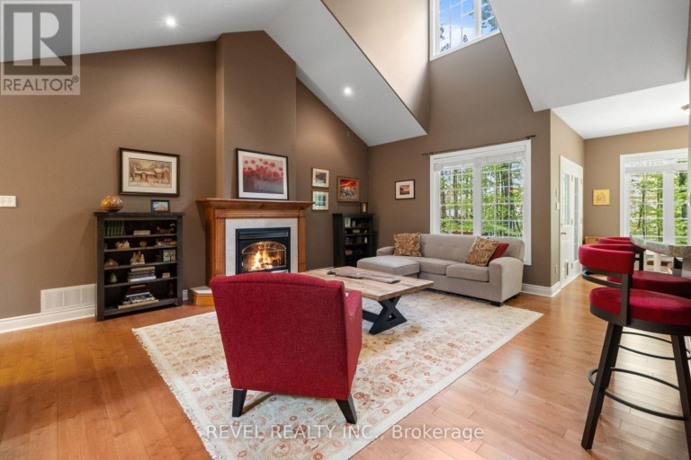 23 LADDIE LANE, Springwater (Anten Mills), Ontario, L9X0C3
