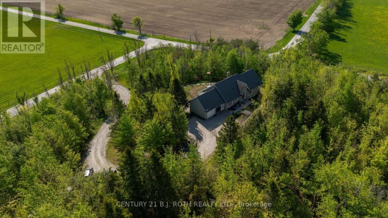 2700 LINE 4 N, Oro-Medonte (Horseshoe Valley), Ontario, L0L2L0