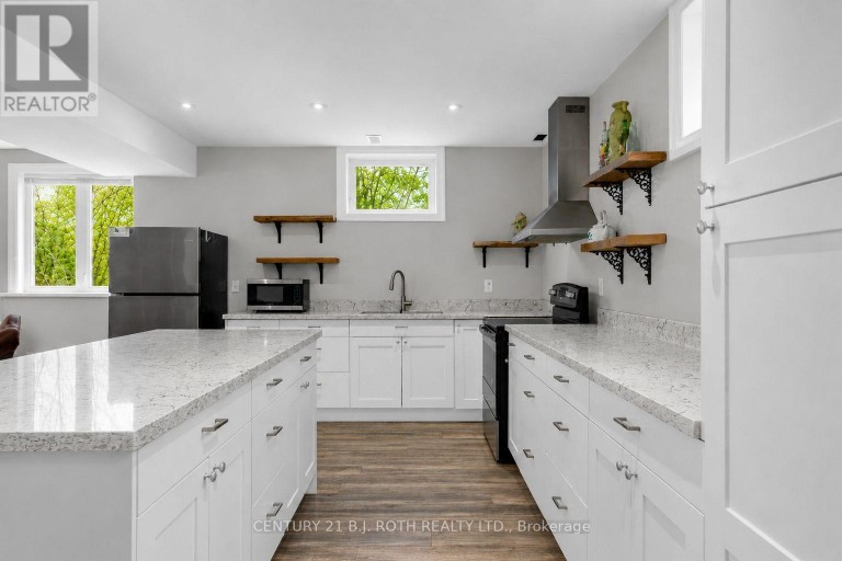 2700 LINE 4 N, Oro-Medonte (Horseshoe Valley), Ontario, L0L2L0