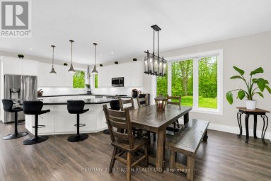 2700 LINE 4 N Oro-Medonte (Horseshoe Valley) Ontario photo 8