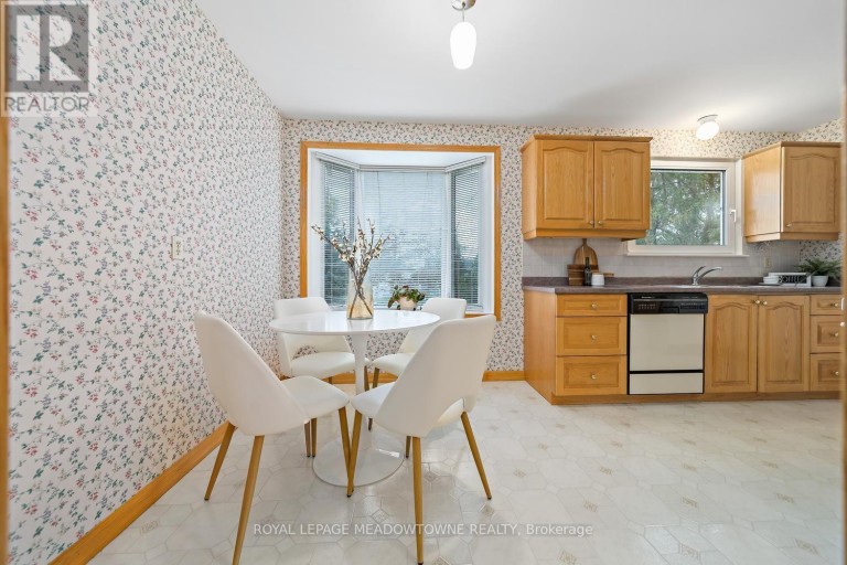 38 JASPER CRESCENT, Brampton (Northgate), Ontario, L6S2G2